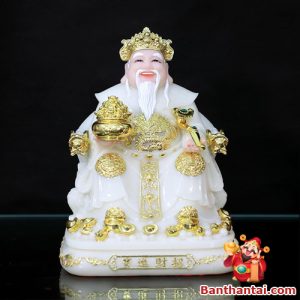 Tượng Thần Tài bột đá trắng viền vàng tay cầm lư vàng và gậy như ý
