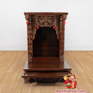 Ngăn kéo bên dưới vừa gọn gàng vừa giúp tăng kích thước bày lễ