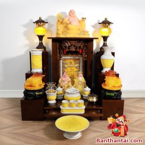 Hình ảnh trực diện bộ bàn thờ Thần Tài mái bằng chân trơn BTT729
