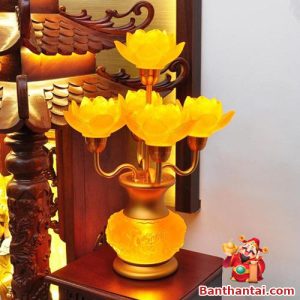 Đèn hoa sen vàng