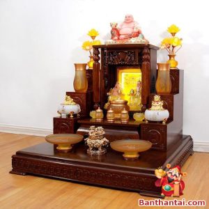 Hình ảnh trực diện bộ ban thờ thần tài thổ địa lưu ly vàng BTT711
