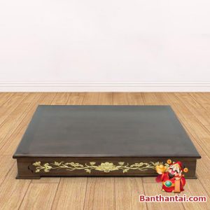 Kệ Kê Ban Thờ Thần Tài Thổ Địa Gỗ Xoan KBT-TT009 với họa tiết hoa sen nổi bật