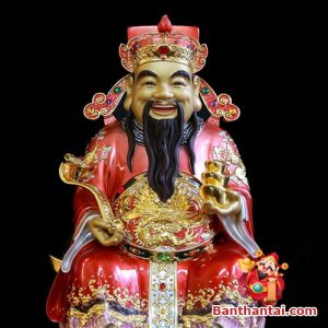 Tượng được thiết kế 1 bên cầm như ý 1 bên cầm thỏi vàng