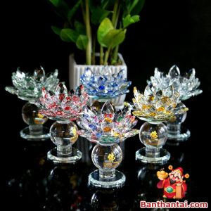 Bộ đế nến hoa sen chân cao nhiều màu – tỏa sáng rực rỡ, điểm nhấn cho bàn thờ tâm linh