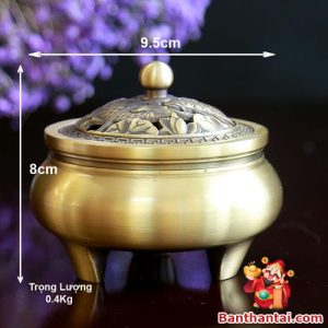 Kích thước 8×9.5cm, trọng lượng 0.4kg – nhỏ gọn, trang nhã