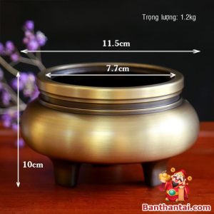 Kích thước 7.7×11.5cm, nặng 1.2kg