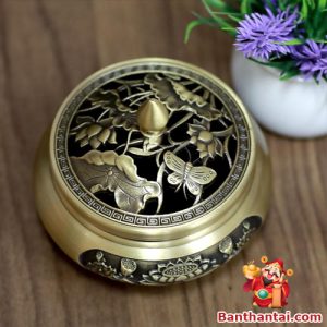Nắp chạm hoa sen – bướm, tinh tế và nổi bật
