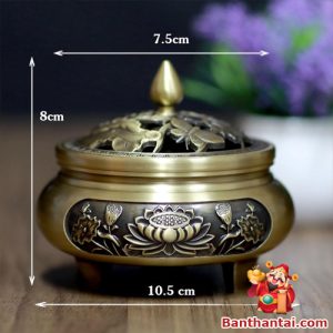 Kích thước 10.5x8cm, chân cao chắc chắn