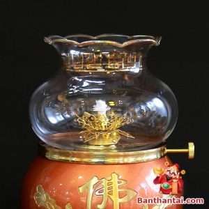 Thiết kế tinh sảo phù hợp với bàn thờ truyền thống và hiện đại