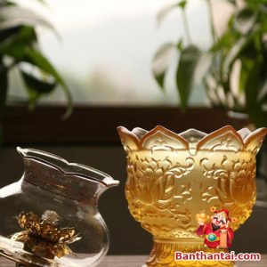 Sản phẩm gồm 2 bộ phận có thể tách rời giúp dễ dàng vệ sinh