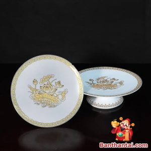 Mâm bồng Thần Tài bằng sứ hoa sen vàng mbtt-004