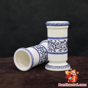 Toàn cảnh bộ đôi ống đựng hương sứ trắng hoa sen xanh