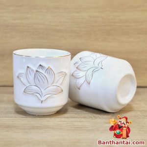Thiết kế cứng cáp, lòng chén sâu, đường nét hoa văn đồng nhất từng chiếc