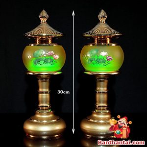 Toàn cảnh cặp đèn cao 30cm khi phát sáng