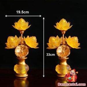 Kích thước 33cm x 19.5cm – nhỏ gọn, dễ bố trí cho bàn thờ mini hoặc phòng thờ hiện đại