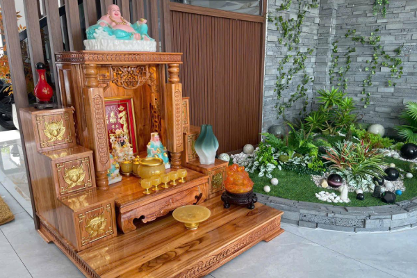 Trọn bộ mẫu bàn thờ Ông Địa tại xưởng Miền Tây