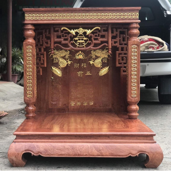 Mẫu bàn thờ Ông Địa tại cửa hàng nội thất Ngọc Anh