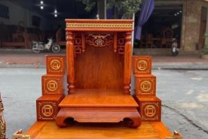 Cửa hàng bán bàn thờ Thần Tài tại Nam Từ Liêm uy tín