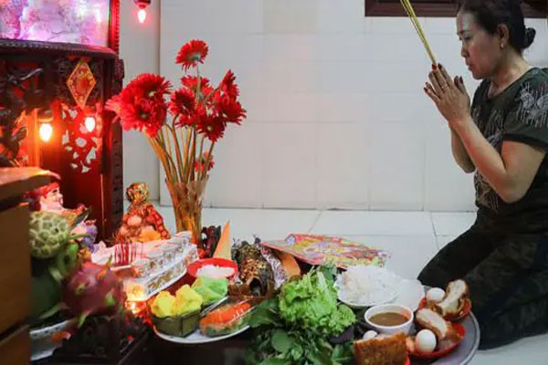 Ngày vía Thần Tài là thời điểm tốt nhất trong năm để lập bàn thờ mới