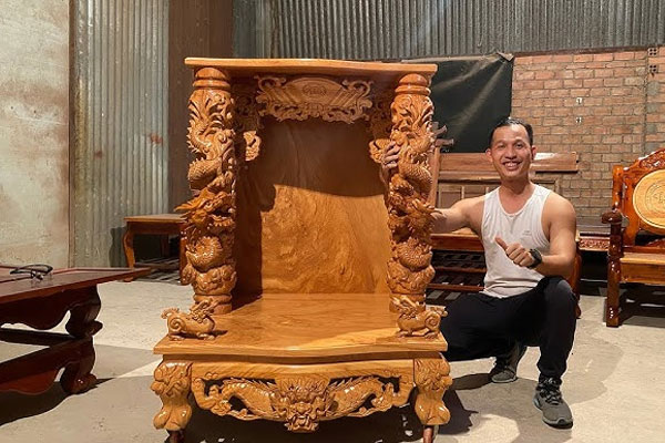 Chất liệu là yếu tố quyết định đến giá thành của bàn thờ Thần Tài