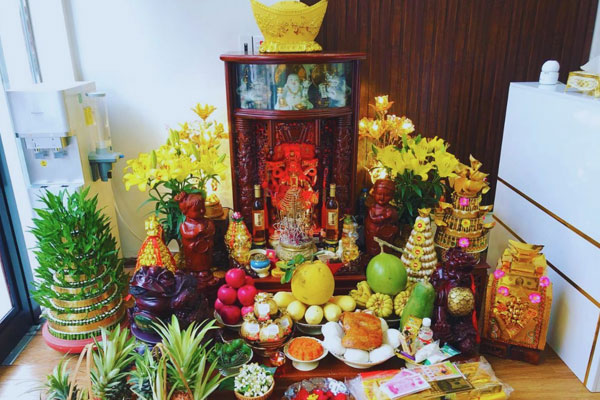 Nên thay mới lễ vật mới lên ban Thần Tài - Thổ Địa
