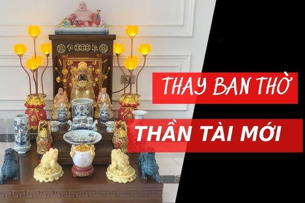 Khi bàn thờ bị hư hỏng, xuống cấp nghiêm trọng do mối mọt, ẩm mốc thì nên thay mới